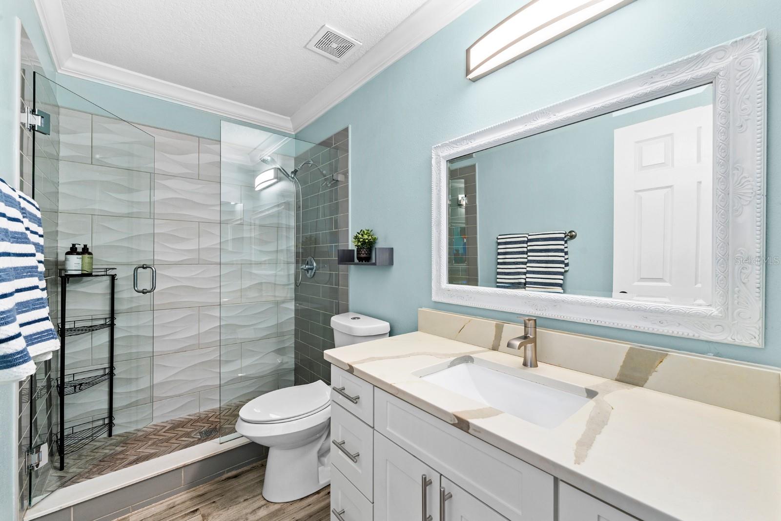 NORTHWOOD - Residential