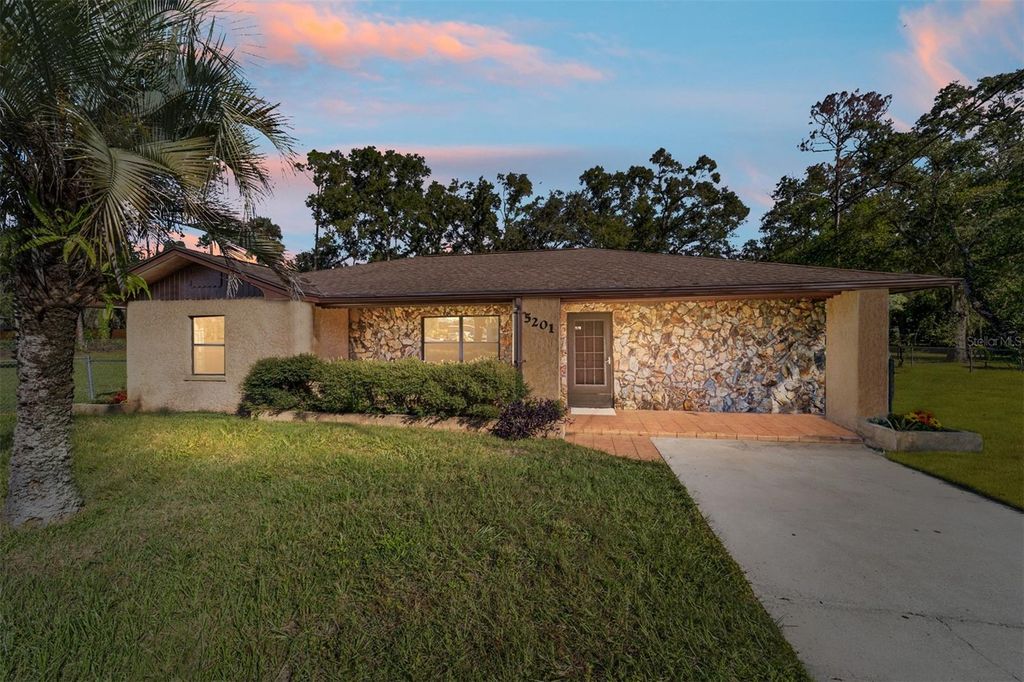 Photo of 5201 E Jasmine Lane, Inverness, FL 34453 (MLS # OM712113)