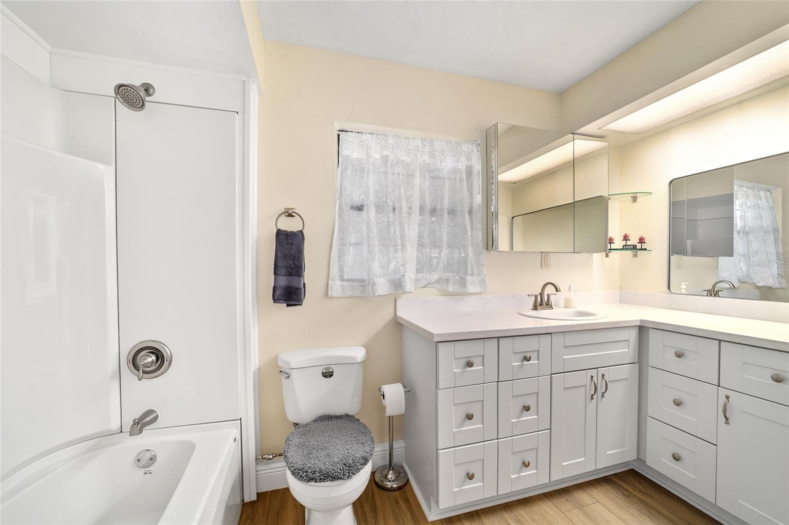 SPORTSMENS PARK - Residential