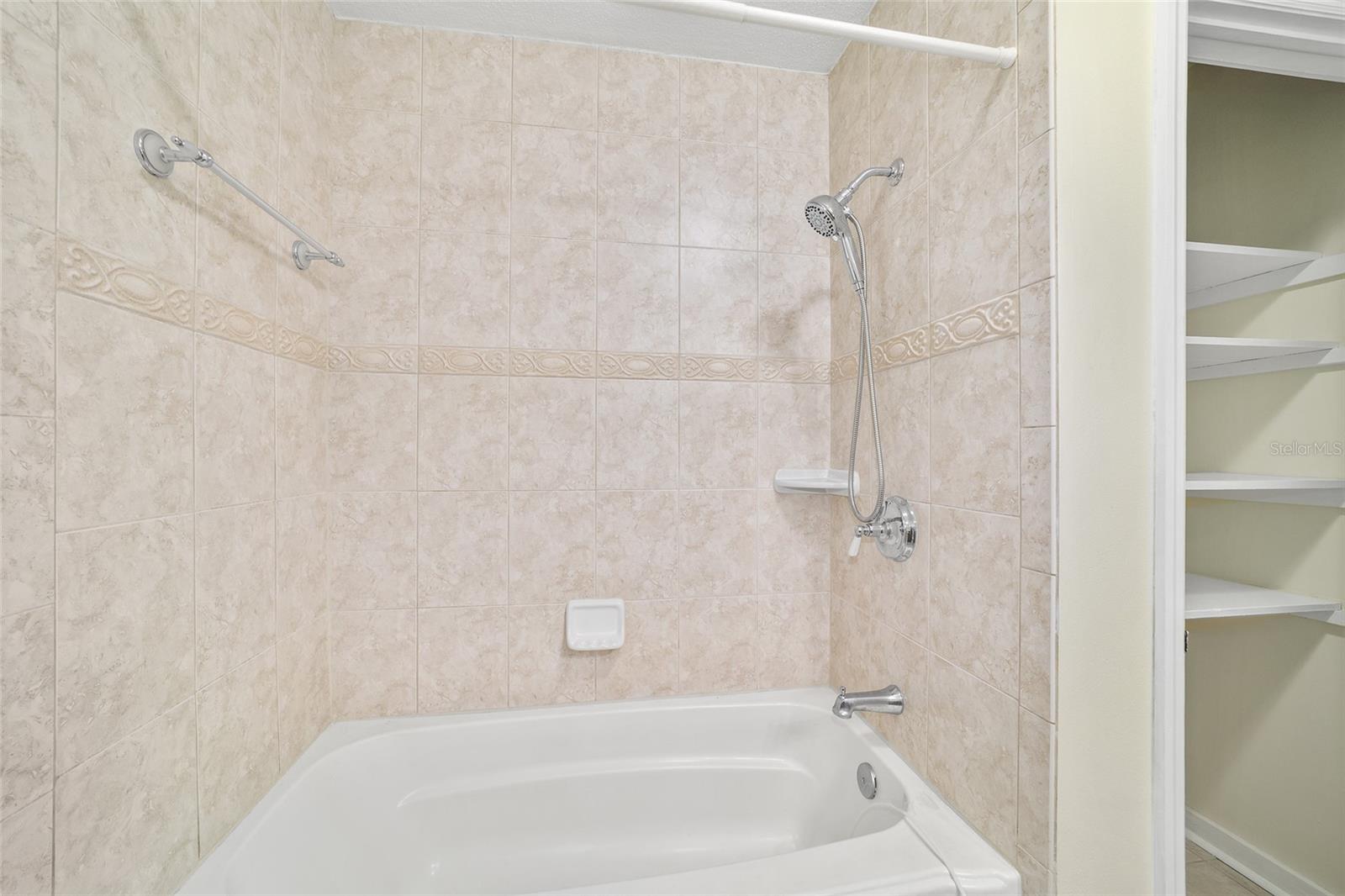 SPORTSMENS PARK - Residential