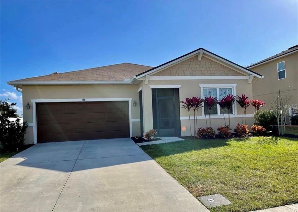 Photo of 5684 Western Sun Drive, Saint Cloud, FL 34771 (MLS # S5146278)