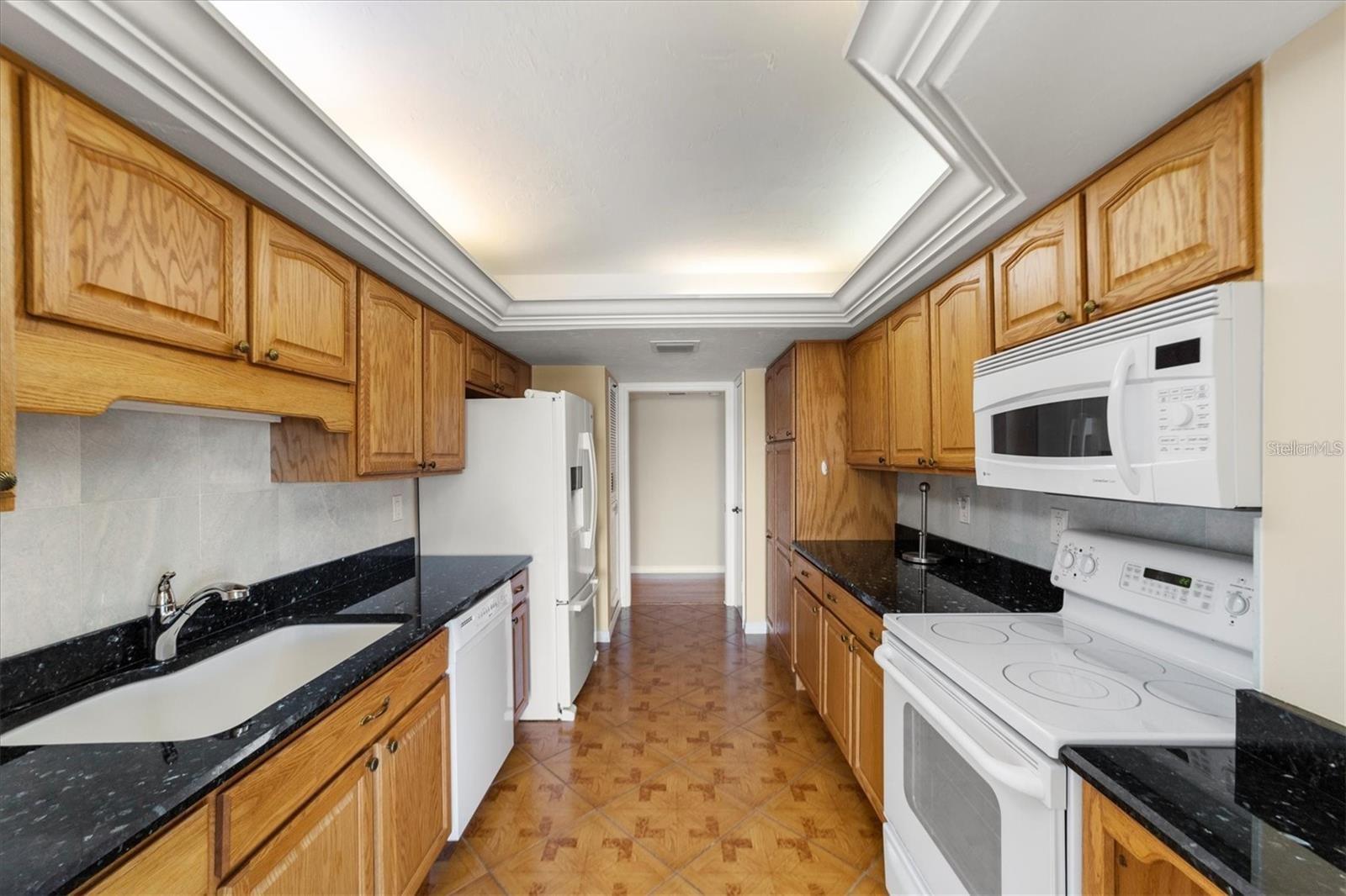 ONE WATERGATE - Residential Lease