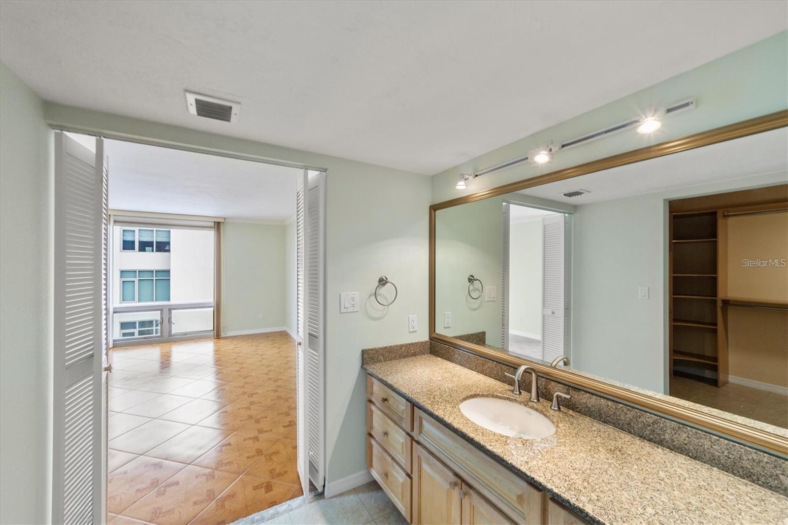 ONE WATERGATE - Residential Lease