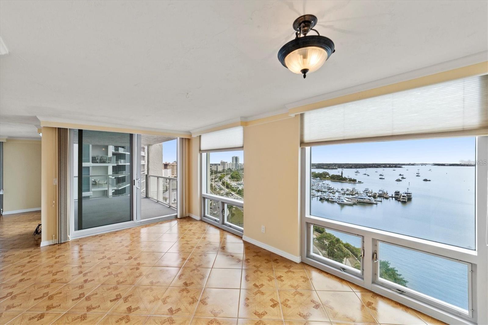 ONE WATERGATE - Residential Lease