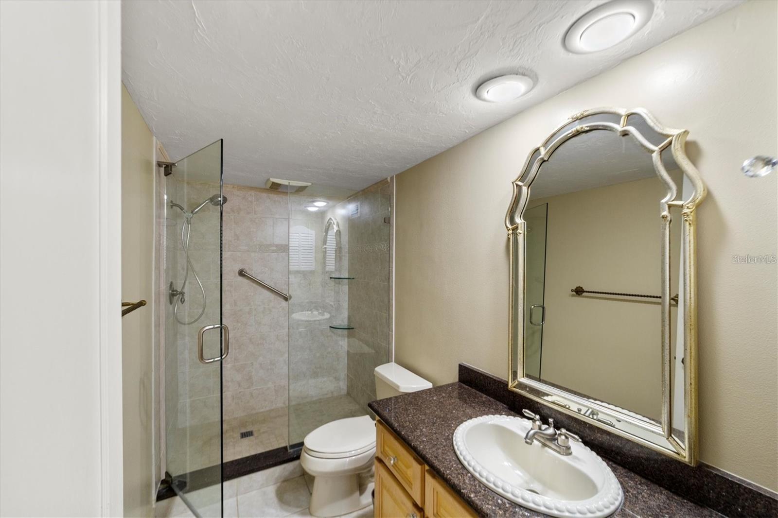 ONE WATERGATE - Residential Lease
