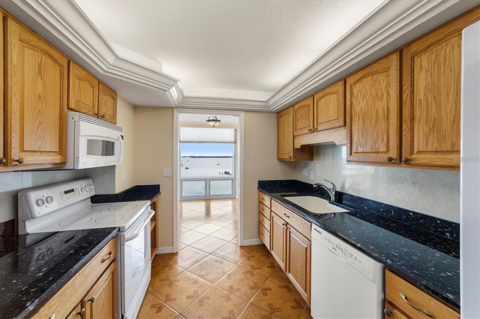 ONE WATERGATE - Residential Lease