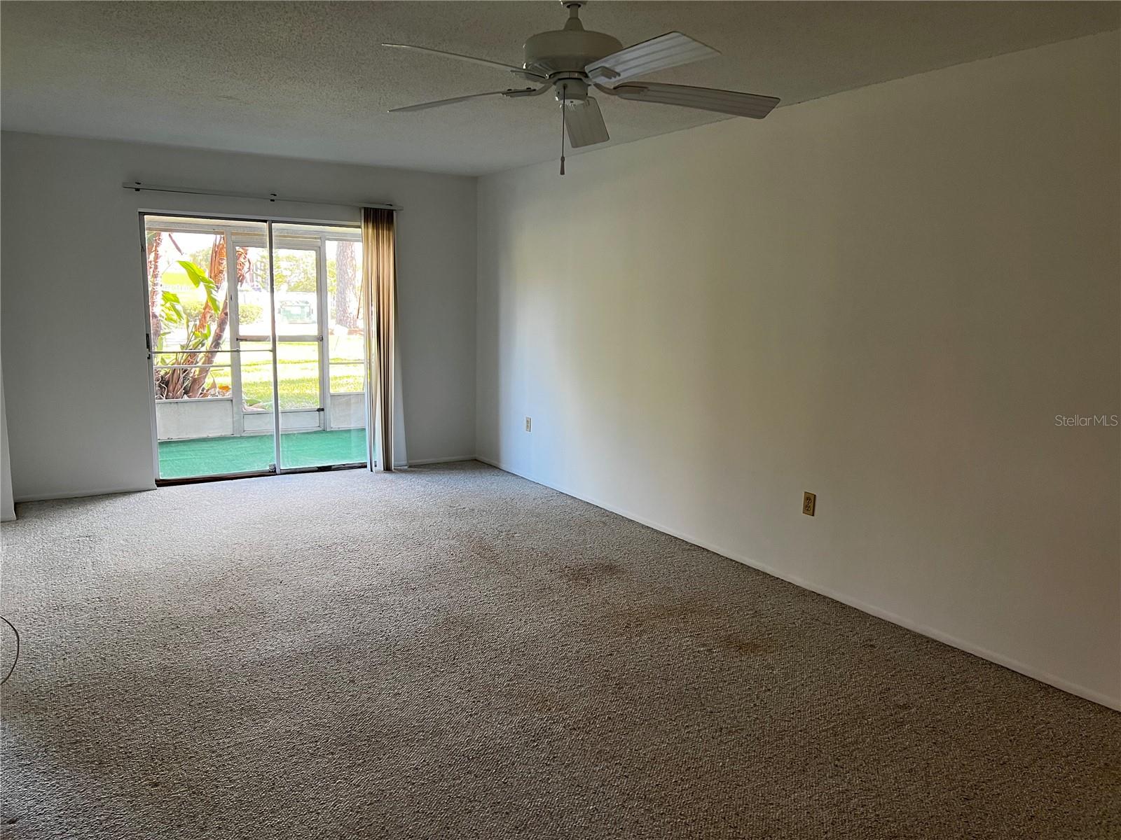 BAYSHORE ON THE LAKE APTS SEC 1 - Residential