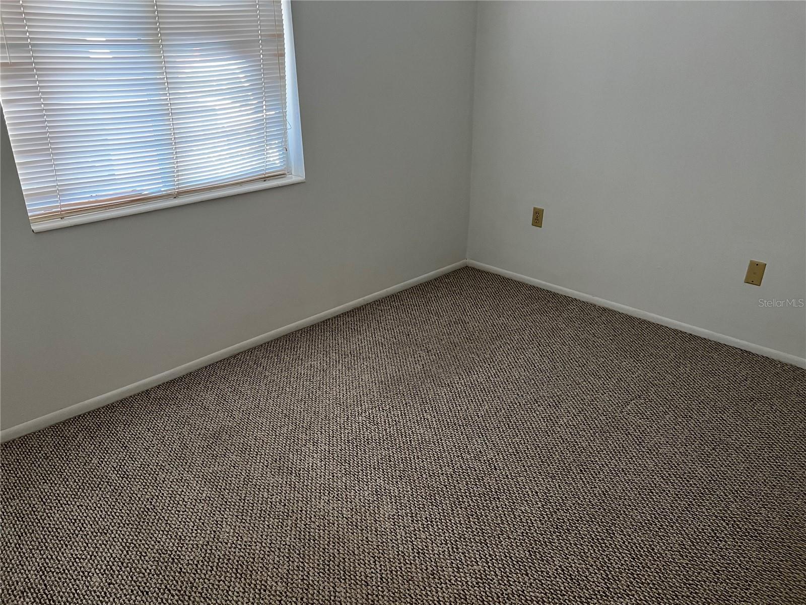 BAYSHORE ON THE LAKE APTS SEC 1 - Residential