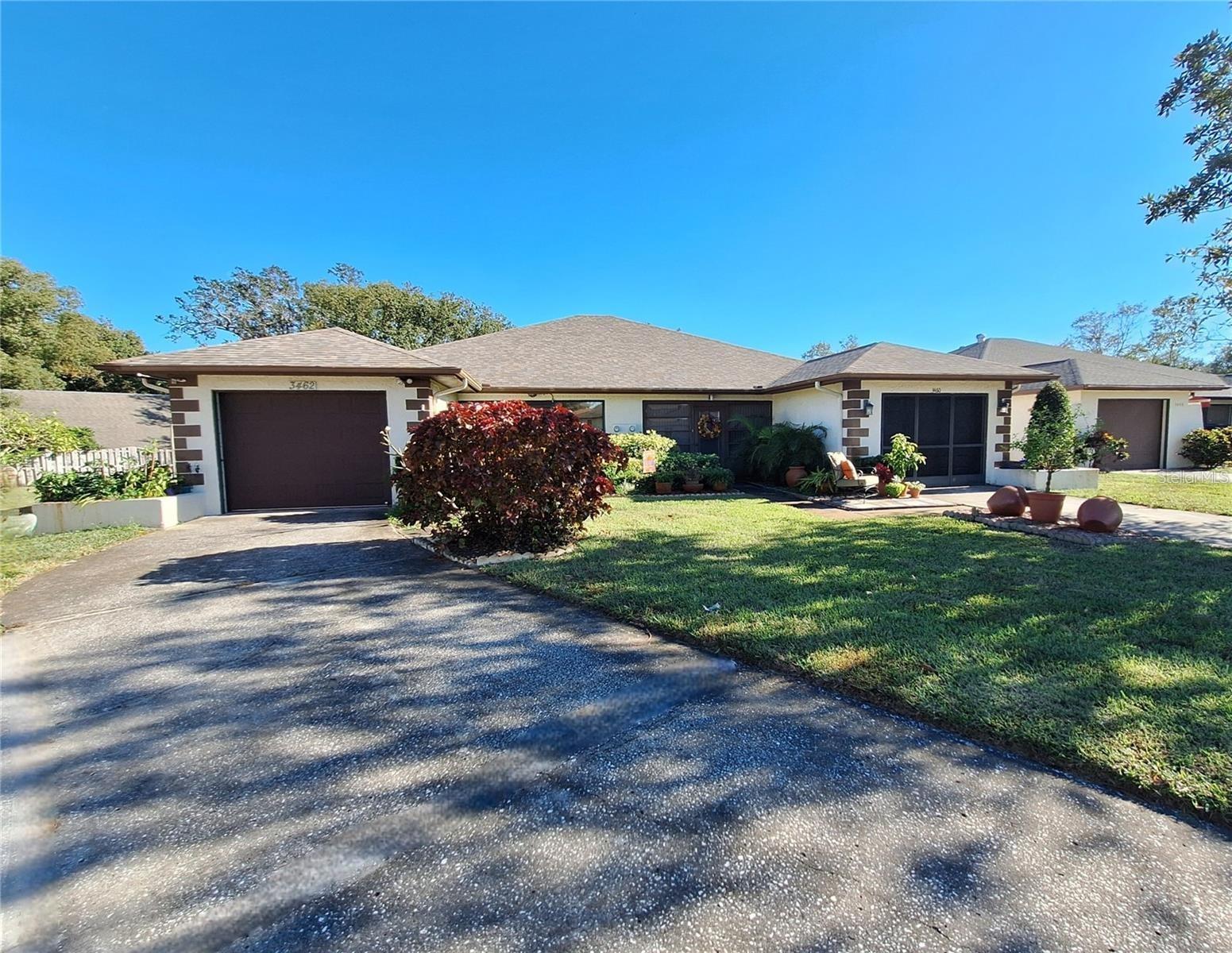 HIGHLAND LAKES - Residential Lease