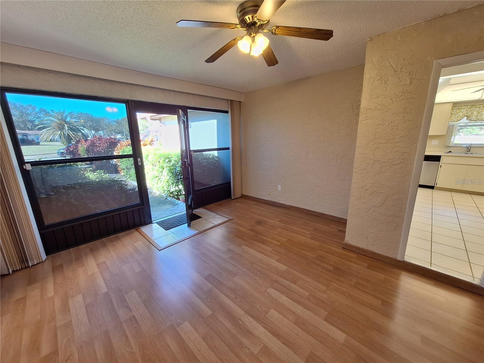 HIGHLAND LAKES - Residential Lease