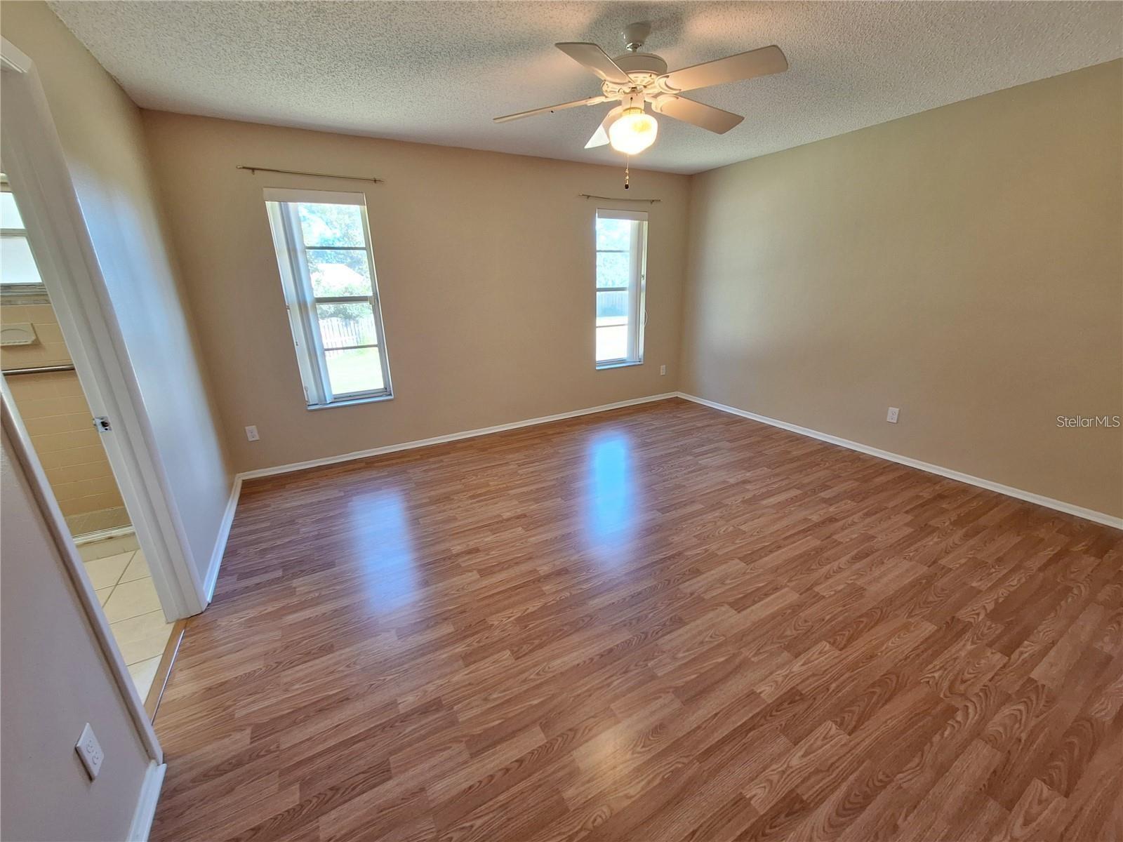 HIGHLAND LAKES - Residential Lease