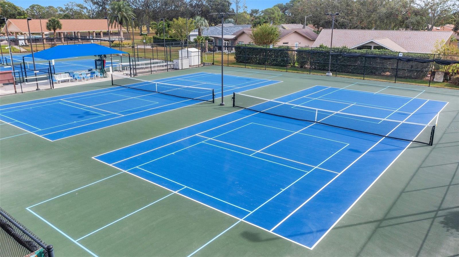 HIGHLAND LAKES - Residential Lease