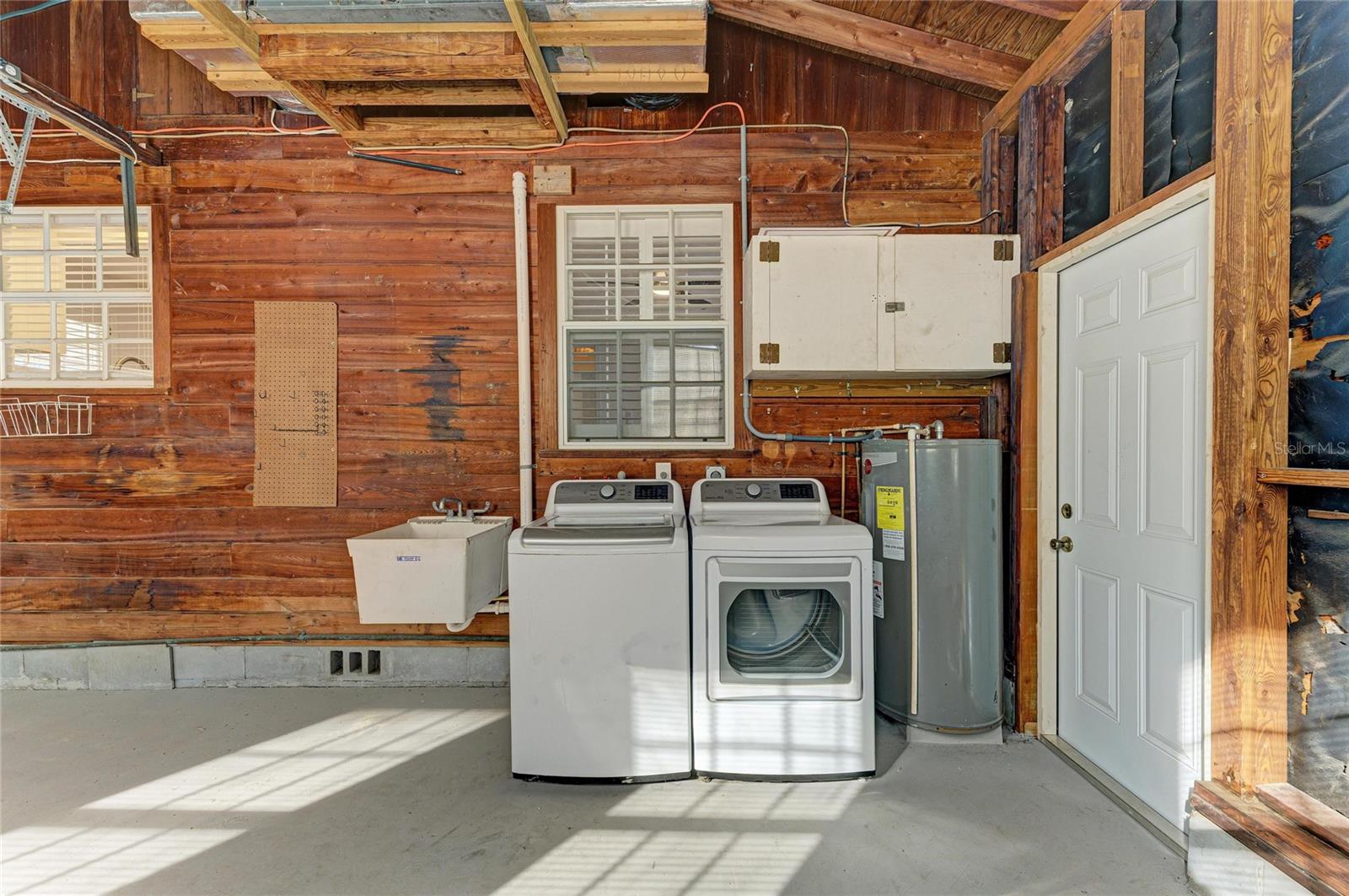 ALFORD & VOWELLS - Residential