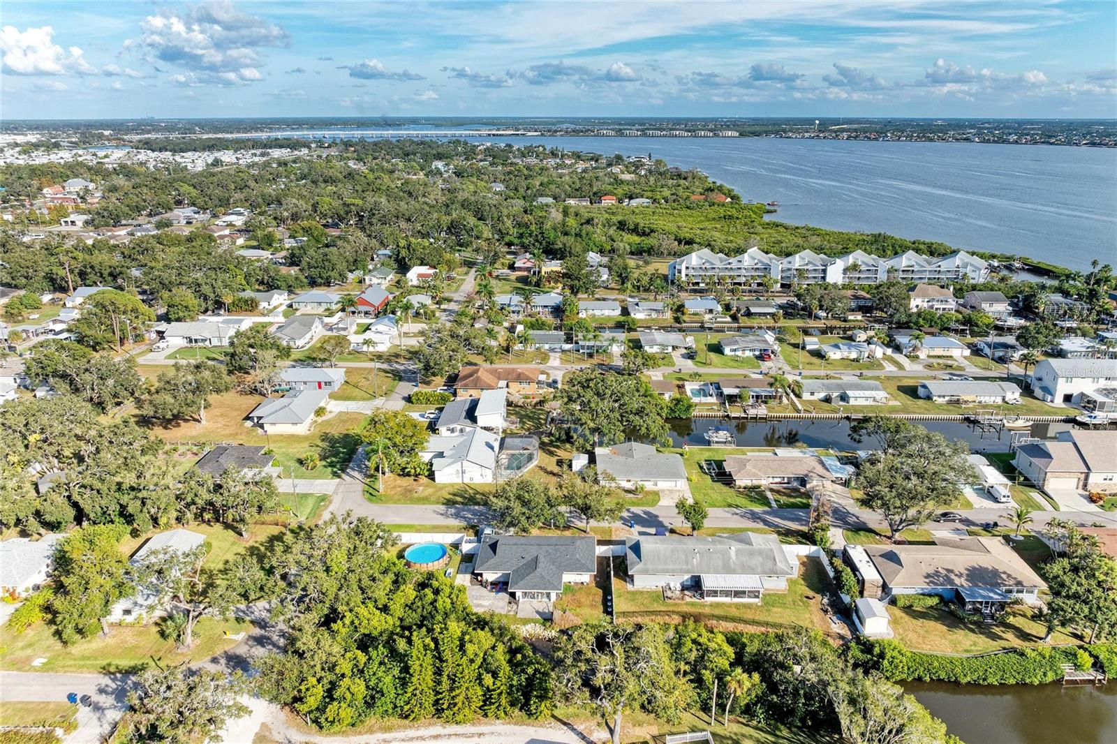 ALFORD & VOWELLS - Residential