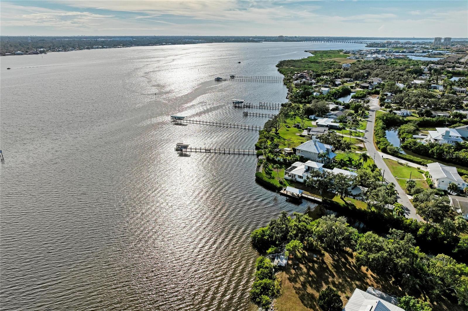 ALFORD & VOWELLS - Residential