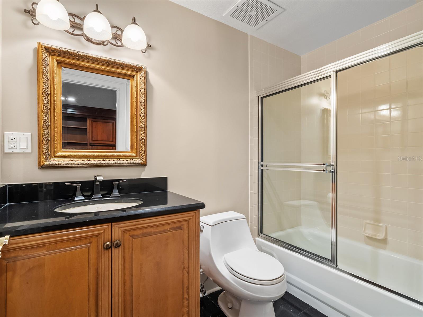 RENAISSANCE AT LAKE IVANHOE CONDO - Residential Lease