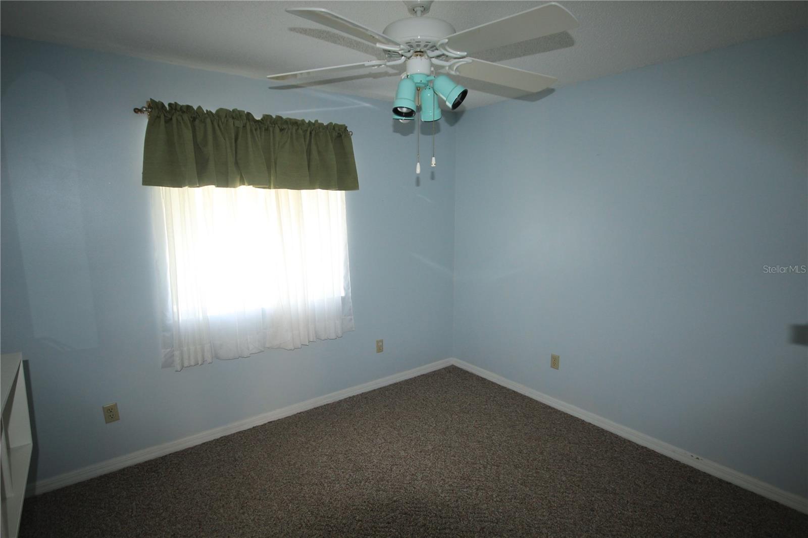 VILLAS/BELLEVIEW - Residential