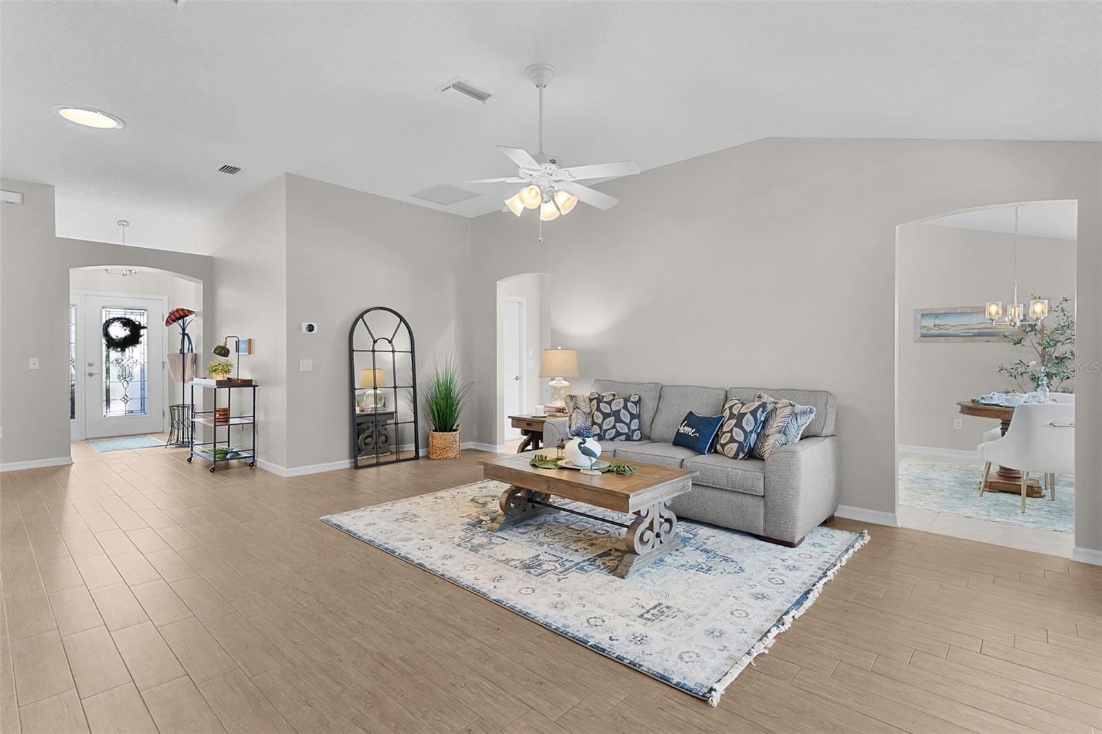 1577 BLYTHEWOOD LOOP