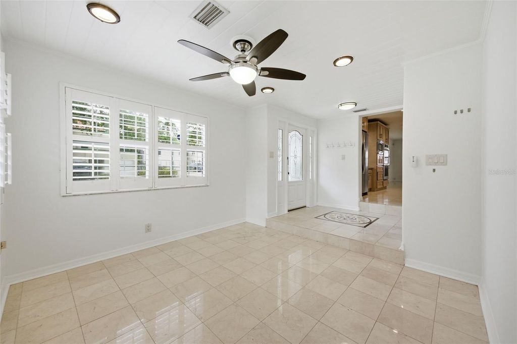 Photo of 2512 W Kansas Avenue, Tampa, FL 33629 (MLS # TB8500400)