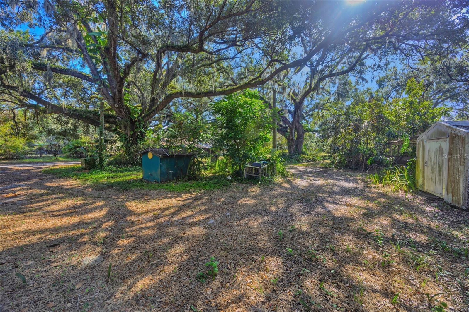 UNPLATTED - Residential