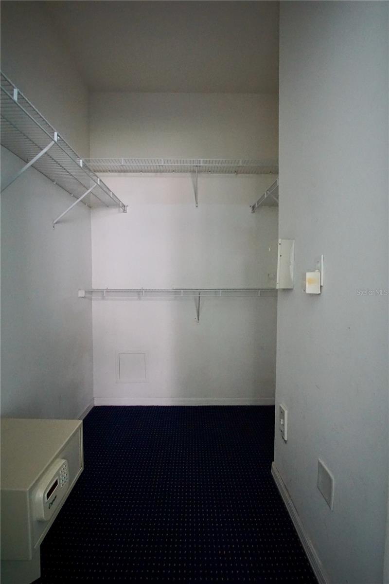 RUNAWAY BEACH CLUB CONDO - Residential Lease