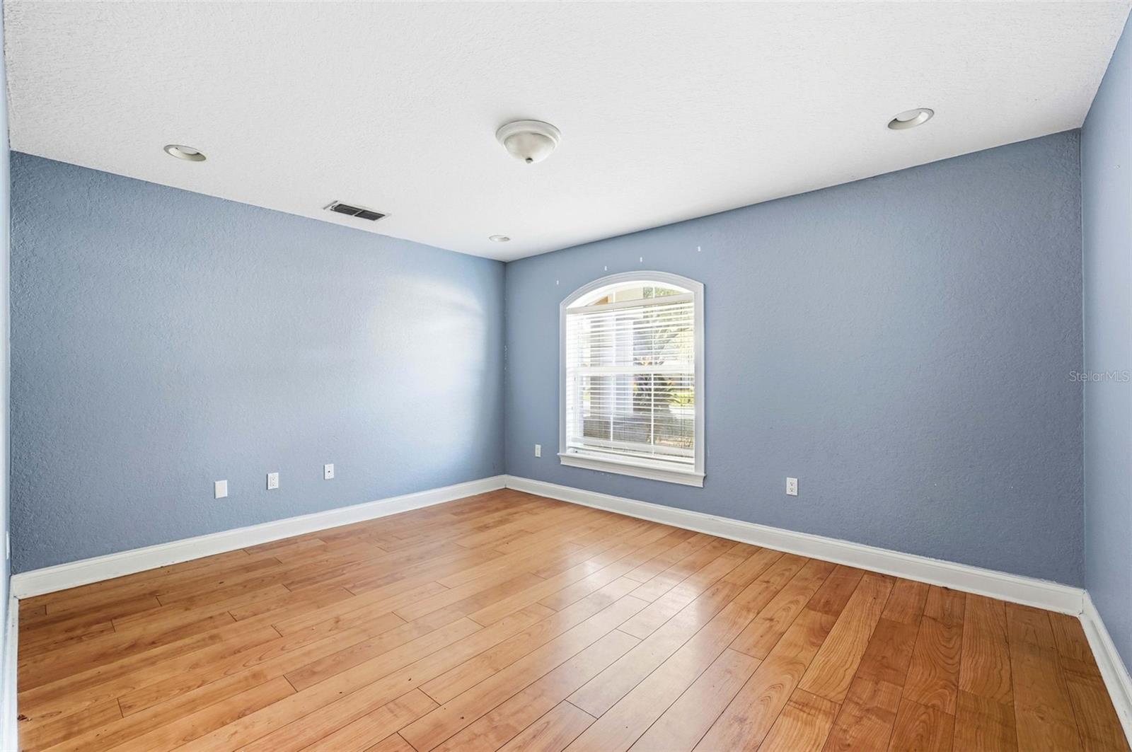 KIRKLAND LAKE ESTATES - Residential