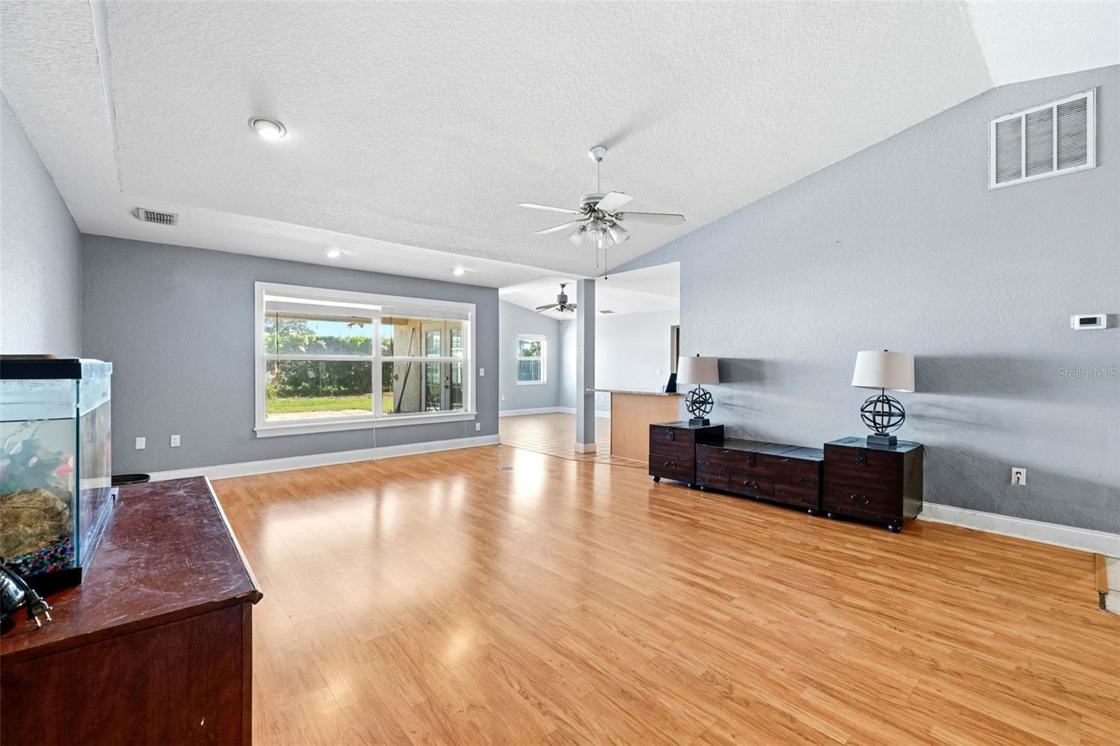 KIRKLAND LAKE ESTATES - Residential