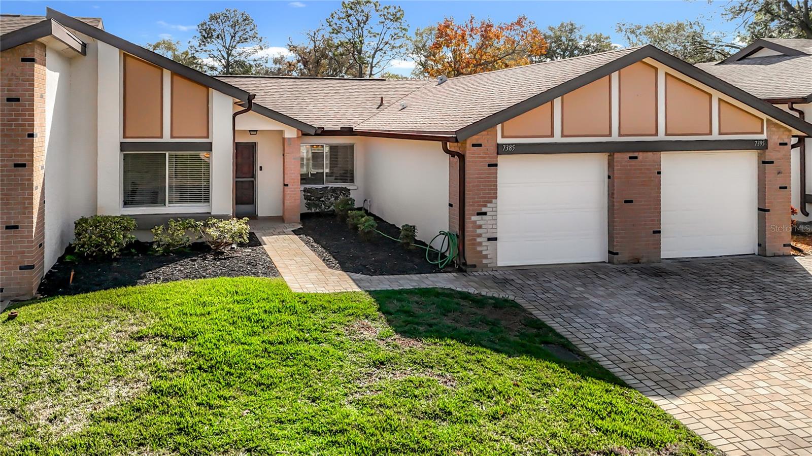 7385 CRESTWOOD DRIVE