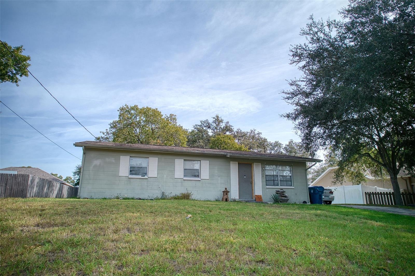 SPRING HILL - Residential