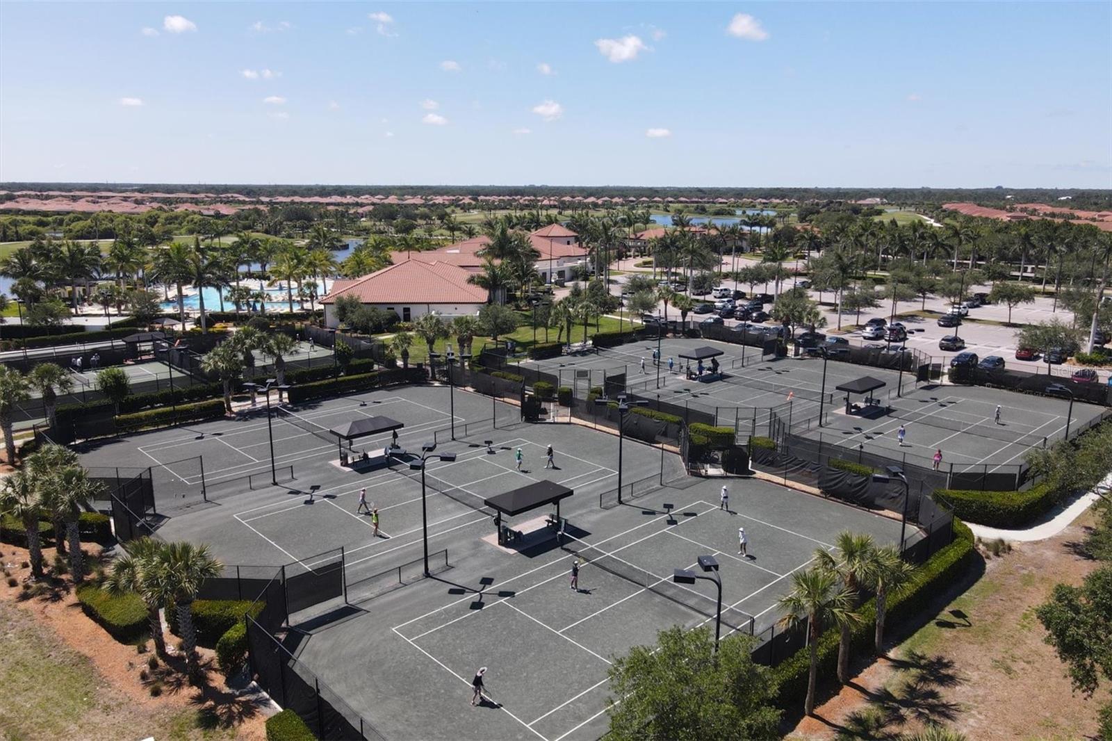 SARASOTA NATIONAL PH 13-B - Residential