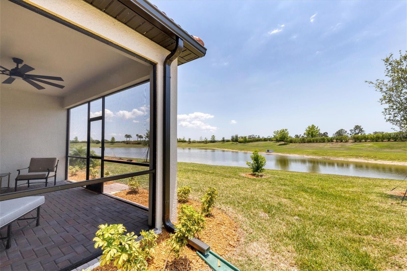 SARASOTA NATIONAL PH 13-B - Residential