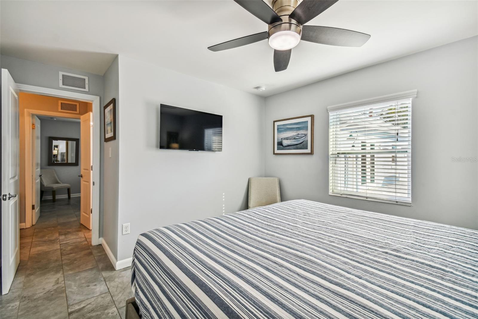 MALONES L H SUB - Residential Lease