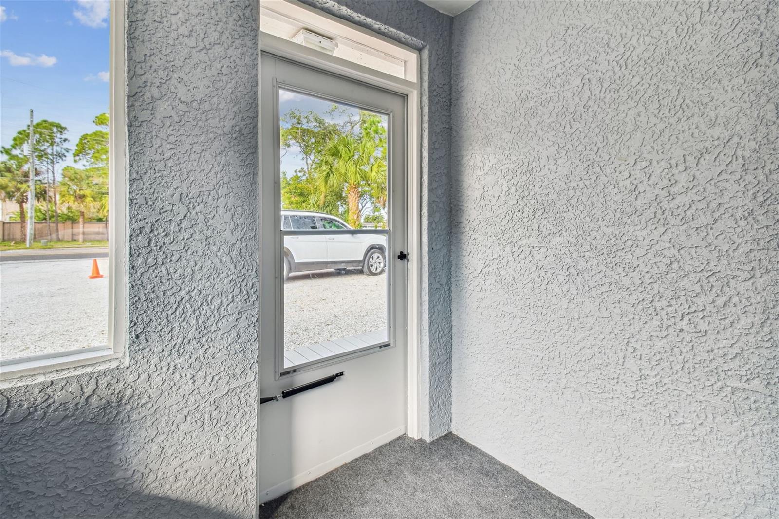 MALONES L H SUB - Residential Lease