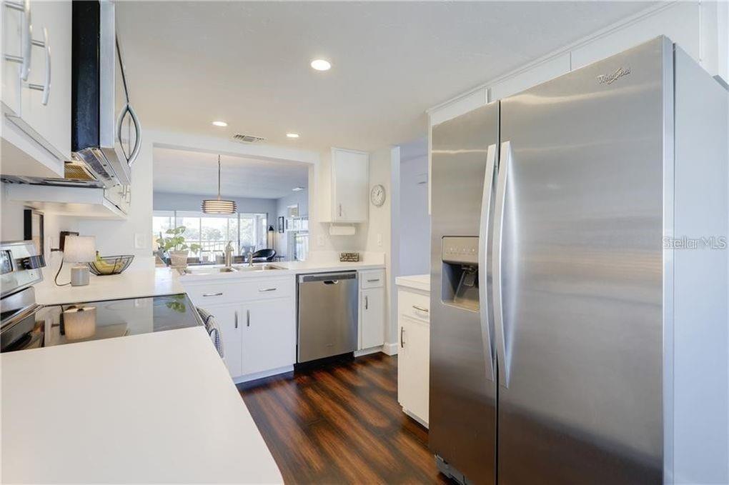 WEDGEWOOD LAKE - Residential Lease