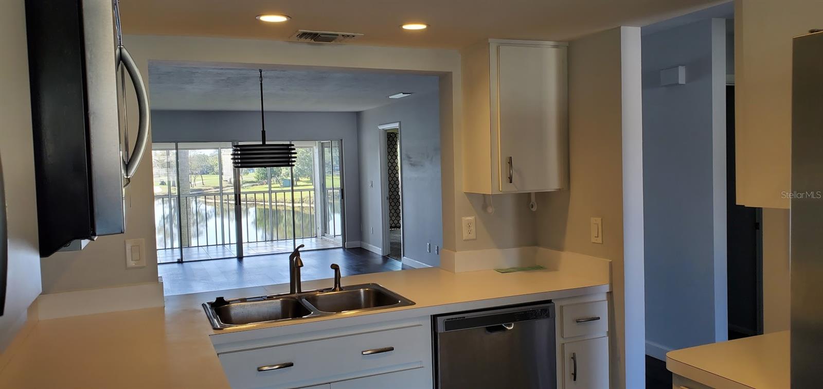 WEDGEWOOD LAKE - Residential Lease