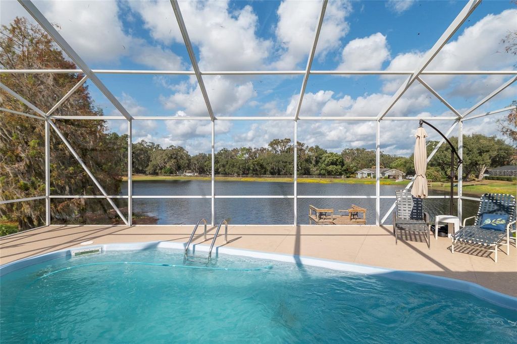 Photo of 12094 SE 60th Avenue Road, Belleview, FL 34420 (MLS # OM714840)