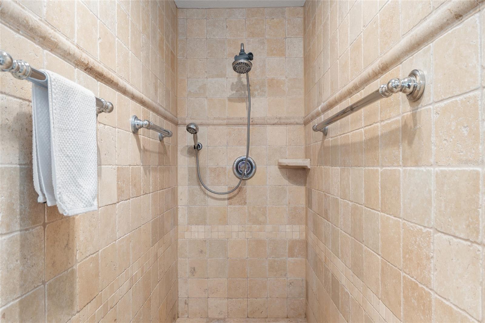 NICHOLAS ESTATE - Residential