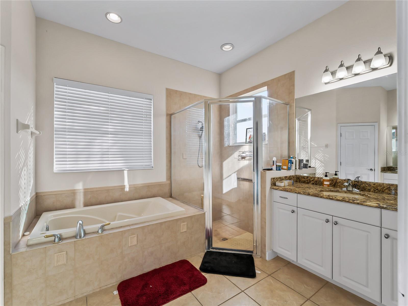 VENETIAN GOLF & RIV CLUB PH 3H - Residential