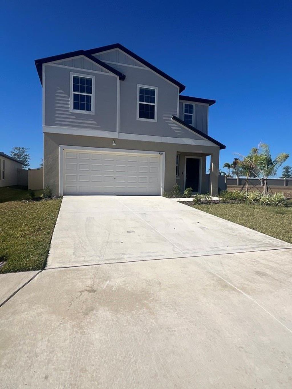 Photo of 9023 Bay Leaf Drive, Parrish, FL 34219 (MLS # TB8452891)