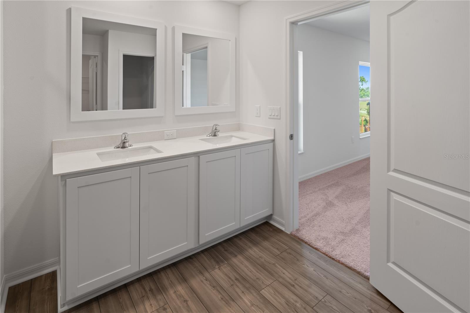 PEACH CROSSINGS - Residential