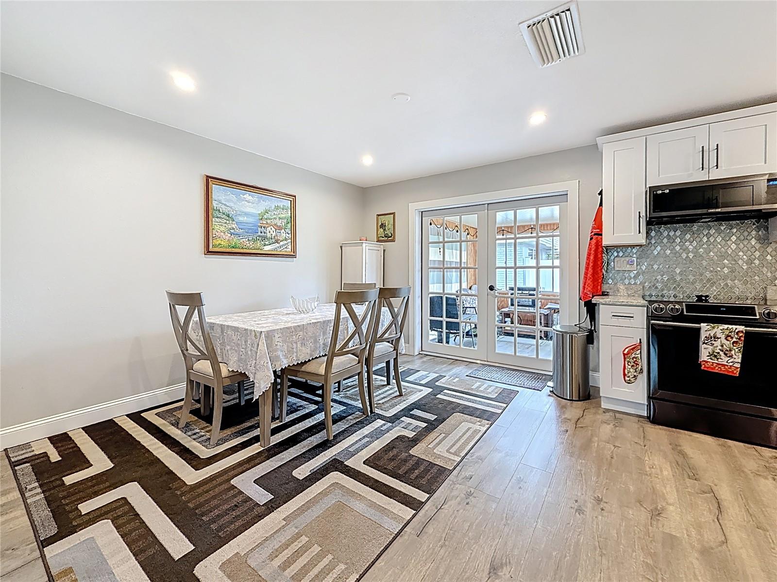 ROTHMOOR ESTATES CONDO - Residential