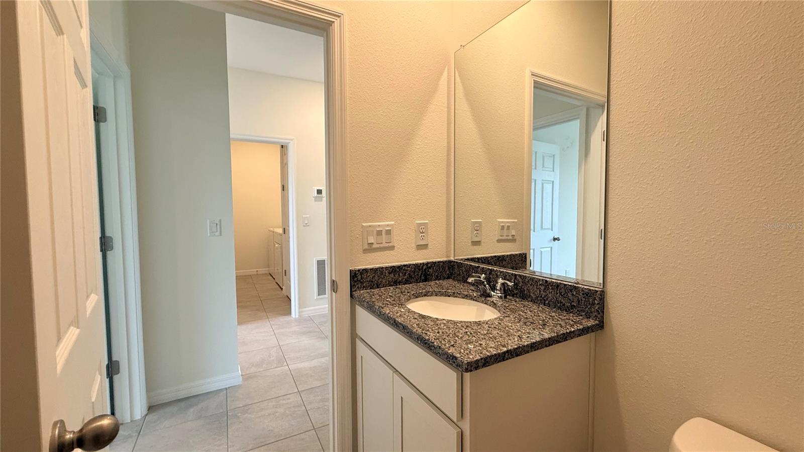 EDEN HILLS - Residential