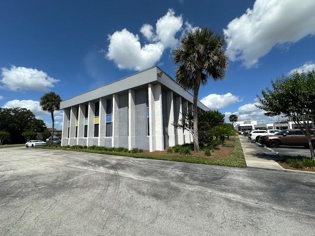 8000 S ORANGE AVENUE