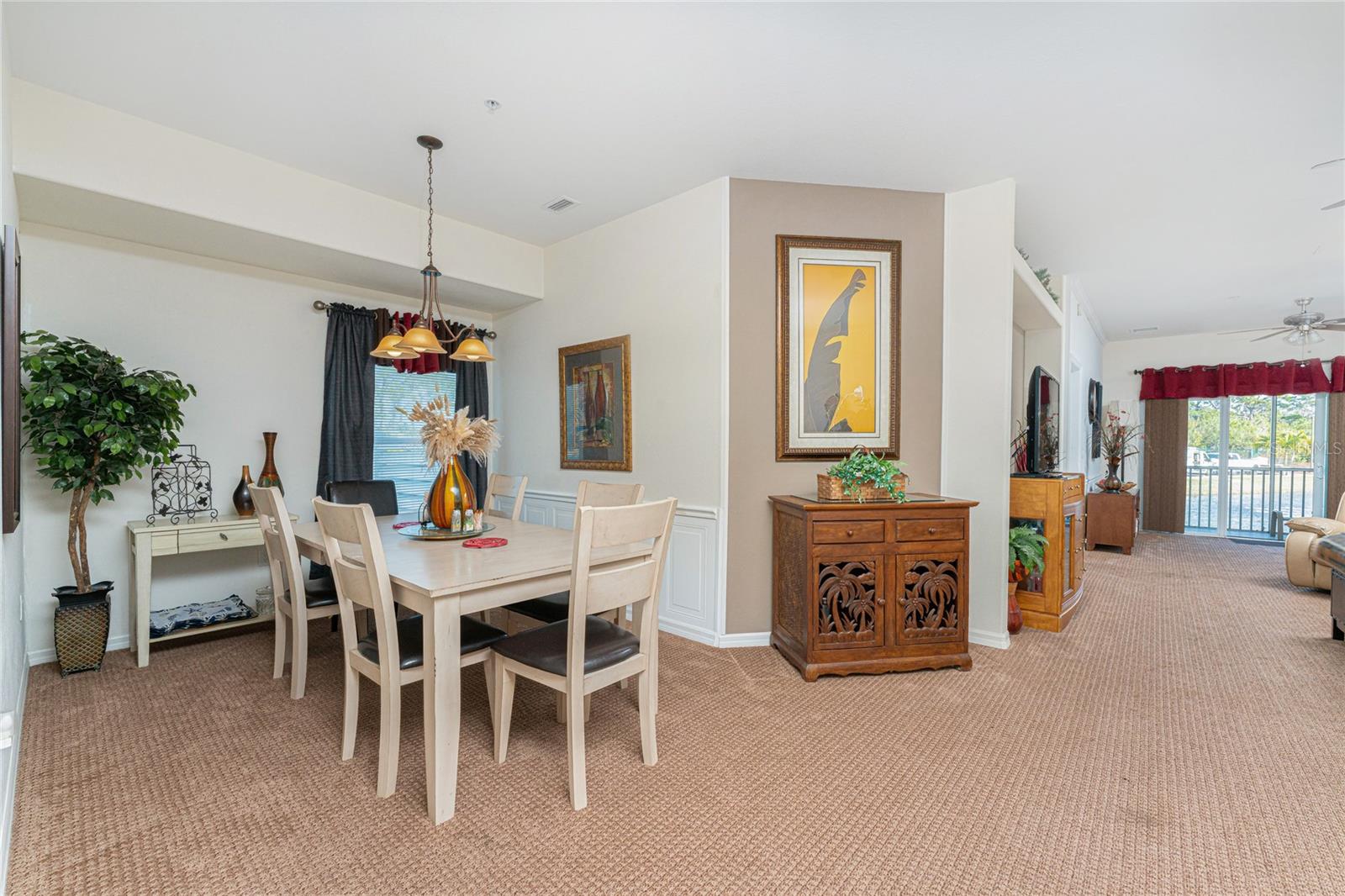 WATERSIDE CONDOS PH I - Residential