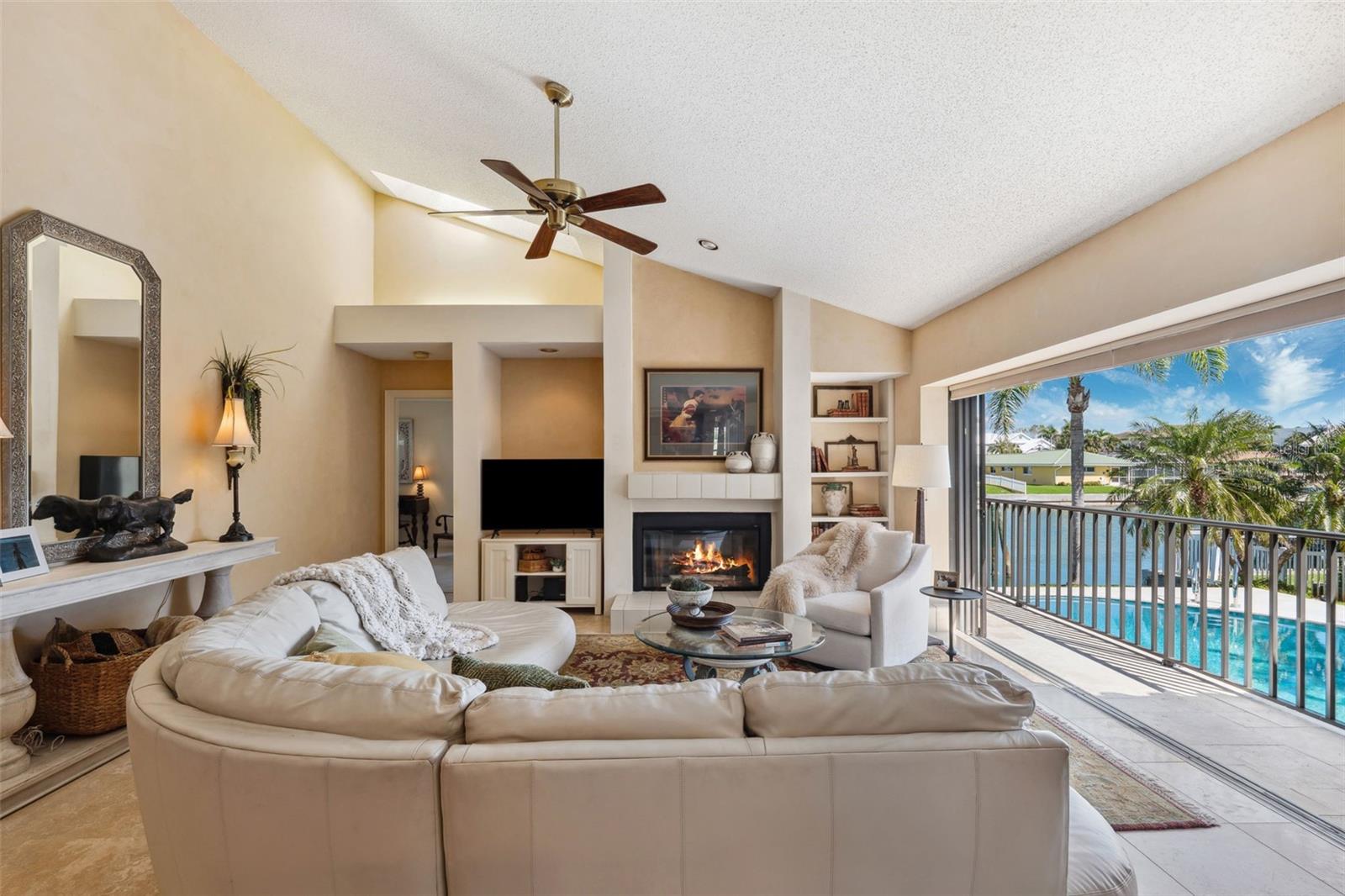 TIERRA VERDE UNIT 1 1ST REP - Residential