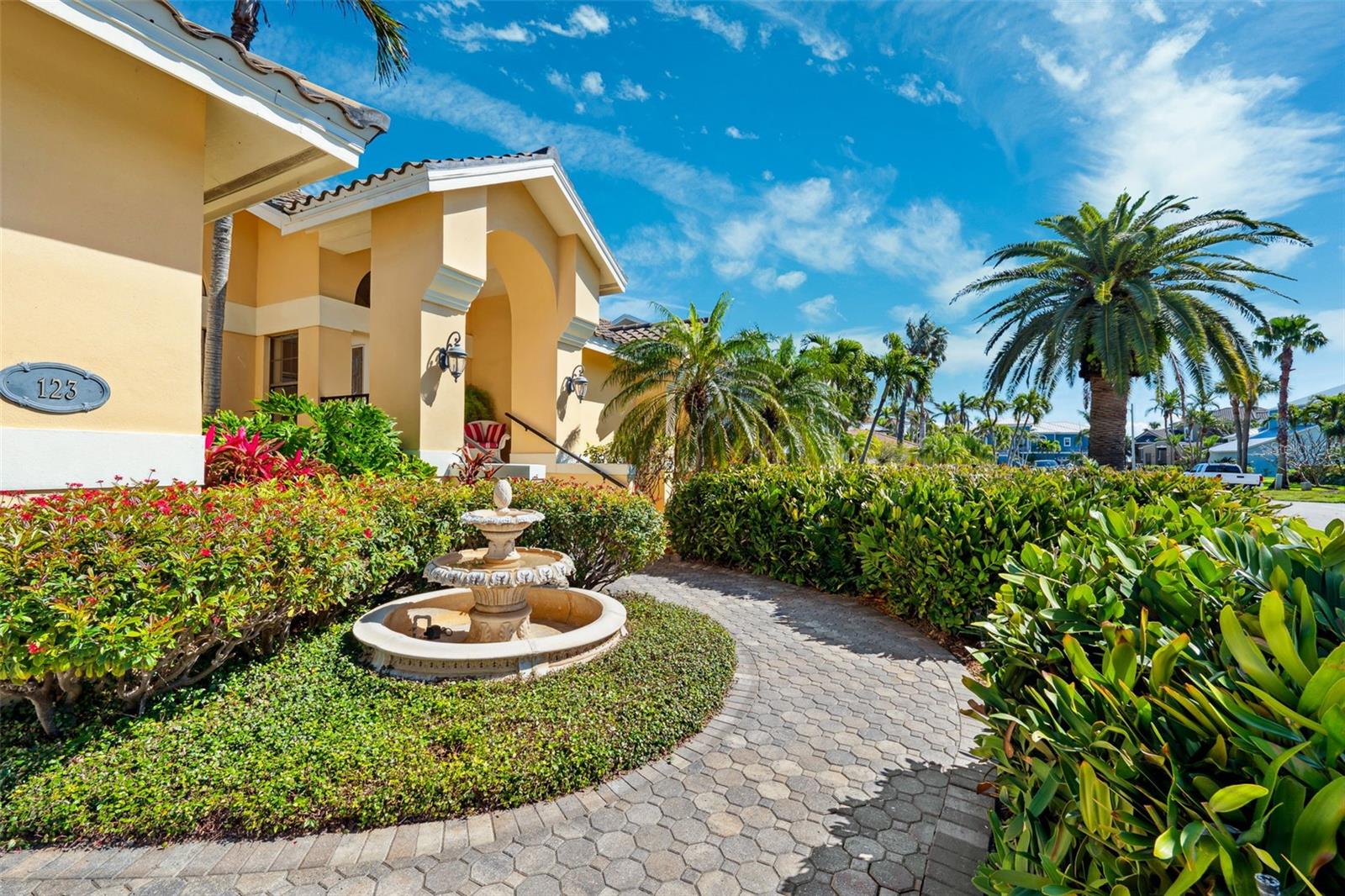 TIERRA VERDE UNIT 1 1ST REP - Residential