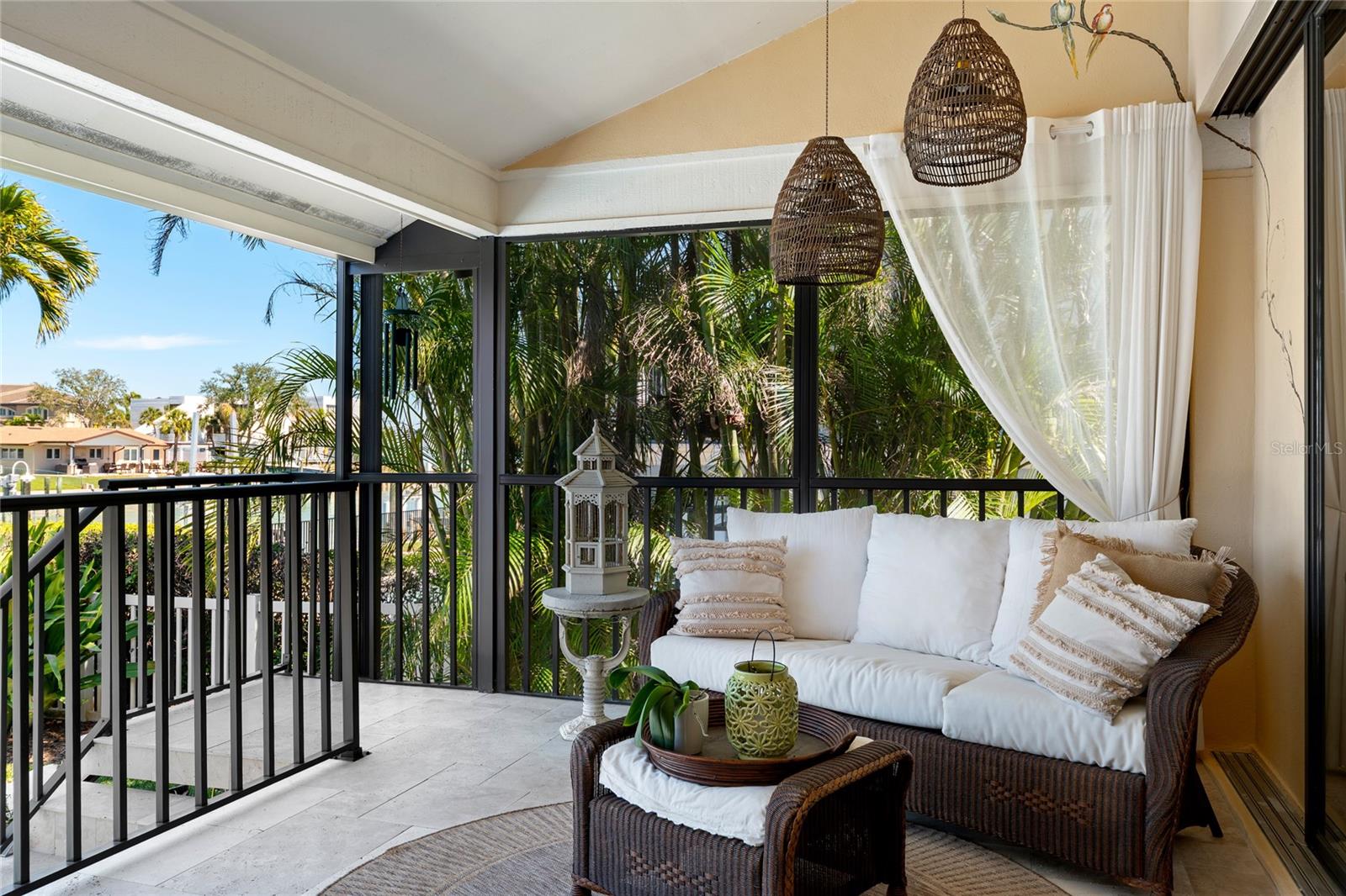 TIERRA VERDE UNIT 1 1ST REP - Residential