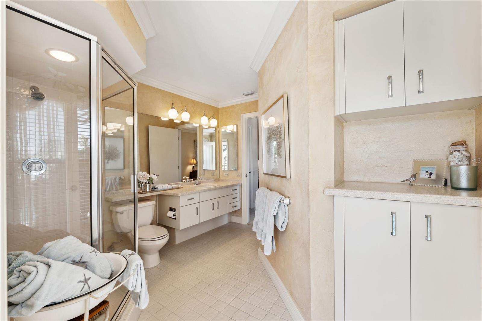 TIERRA VERDE UNIT 1 1ST REP - Residential