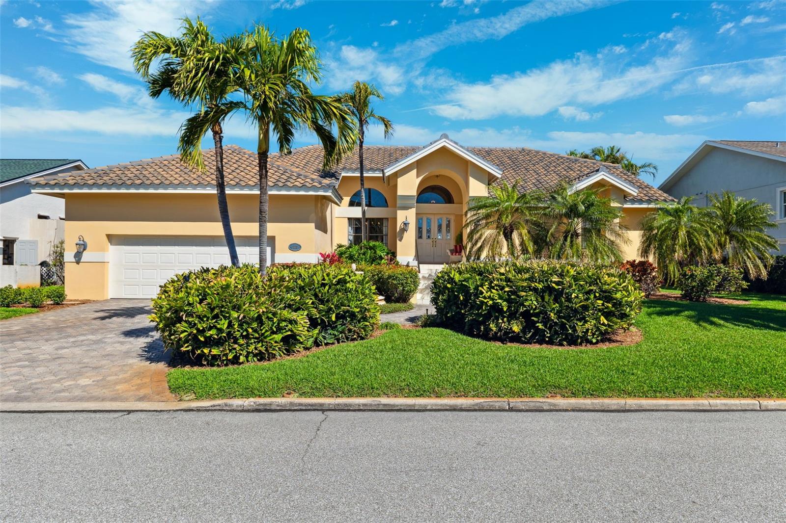 TIERRA VERDE UNIT 1 1ST REP - Residential