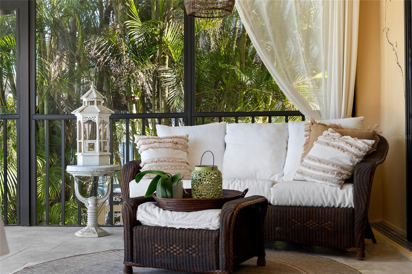 TIERRA VERDE UNIT 1 1ST REP - Residential